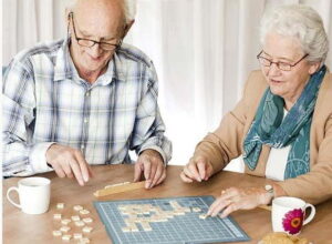 Настольные игры в доме для престарелых